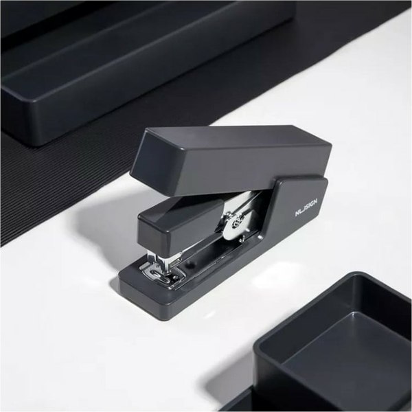 Степлер Deli Nusign / ENS081BLACK (черный)