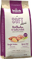Полувлажный корм для собак Bosch Petfood Soft Mini Guinea Fowl&Sweetpotato (1кг) - 