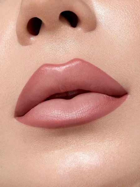 Карандаш для губ PROMAKEUP Lip contour Ультрастойкий тон 05 розово-коричневый