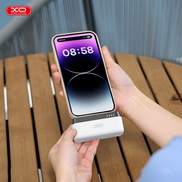 Портативное зарядное устройство XO PR244 (iP) 5000mAh (белый)