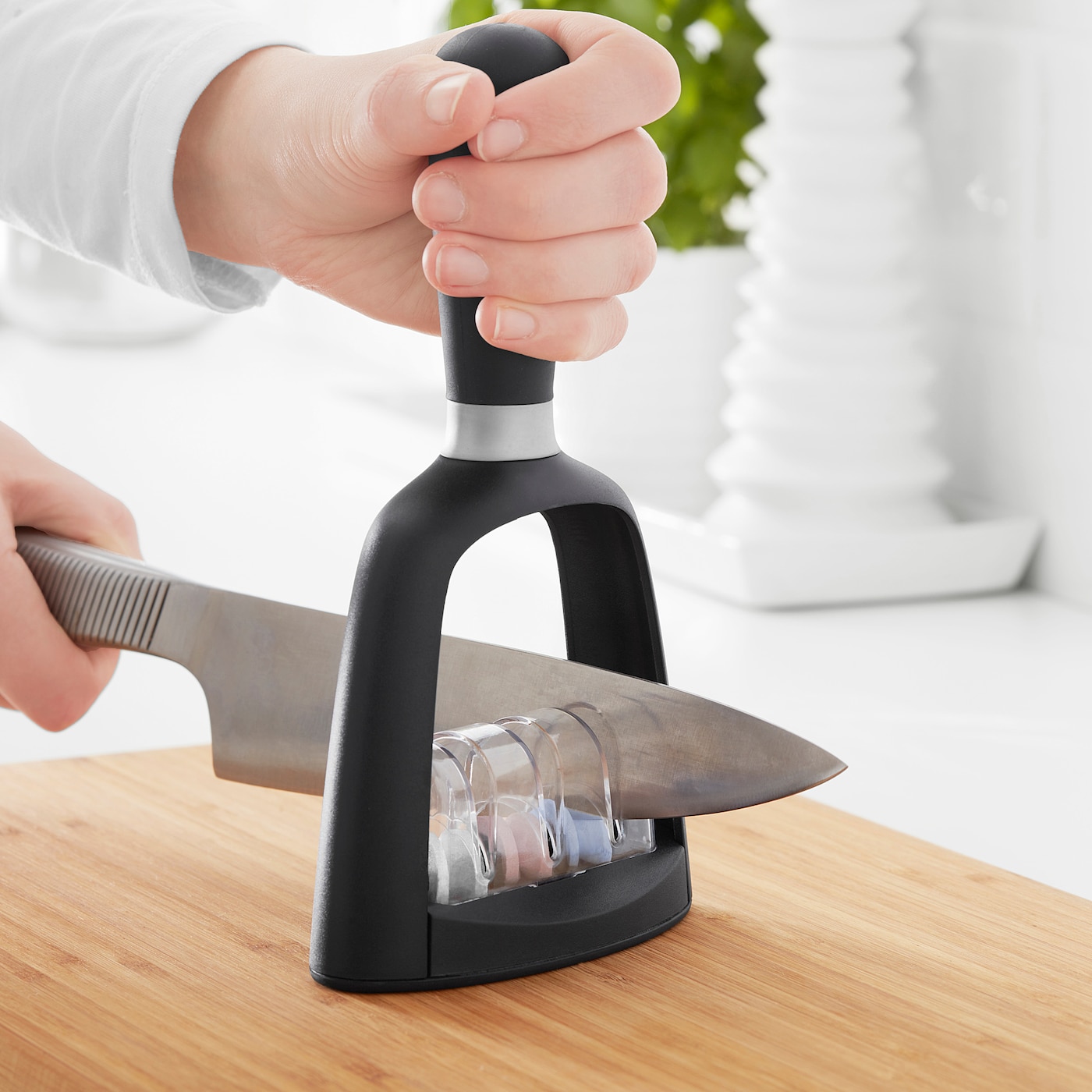 Ножеточка механическая Ikea Скэранде 502.891.69 (черный) — фото 2