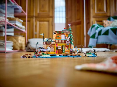 Конструктор Lego Friends Водные виды спорта в летнем лагере 42626