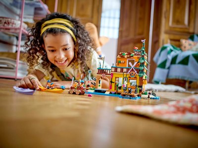 Конструктор Lego Friends Водные виды спорта в летнем лагере 42626