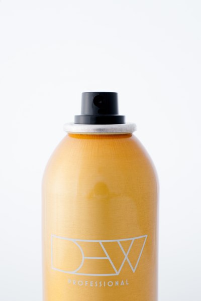 Спрей для укладки волос Dew Professional Spray Shine 15SS1/300 (300мл)