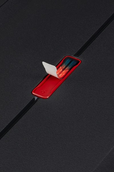 Чемодан на колесах Samsonite Essens KM0*18 003