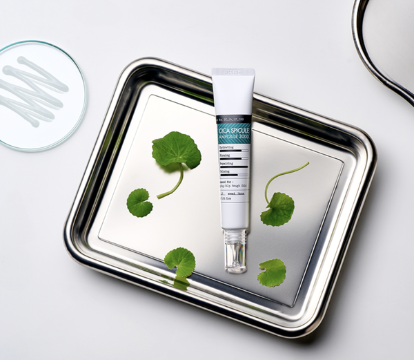 Сыворотка для лица Derma Factory Cica Spicule Ampoule 3000 со спикулами и центеллой (30мл)