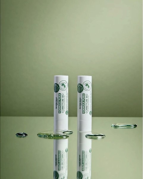 Консилер Deborah Milano Formula Pura Correttore Bio тон 03 (4.95г)