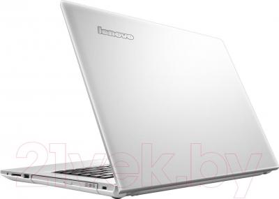 Ноутбук Lenovo Z50-70 (59421897) - вид сзади
