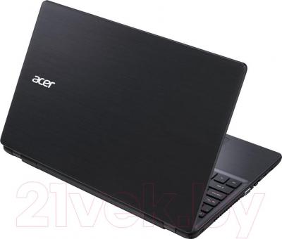 Ноутбук Acer Aspire E5-551G-F25F (NX.MLEEU.013) - вид сзади