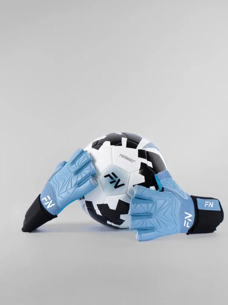 Футбольный мяч FN FIFA Quality Pro FN6021001-104 (р.5 белый/черный)