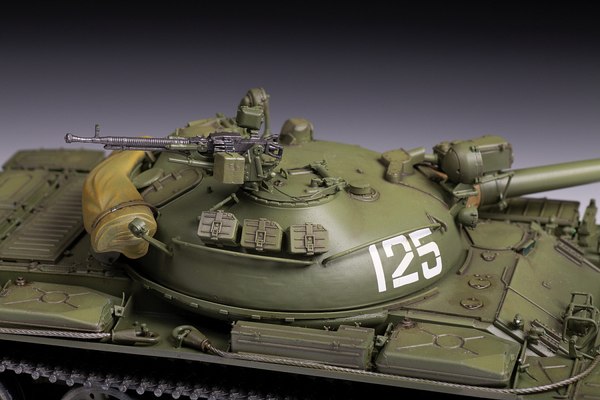 Сборная модель Звезда Советский боевой танк Т-62 (1974-1975) / 3673