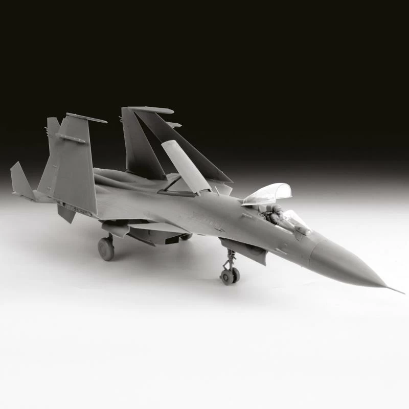 Сборная модель Звезда Самолёт Су-33 / 7297 — фото 2