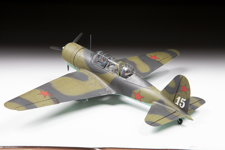 Сборная модель Звезда Самолёт Су-2 / 4805 — фото 3