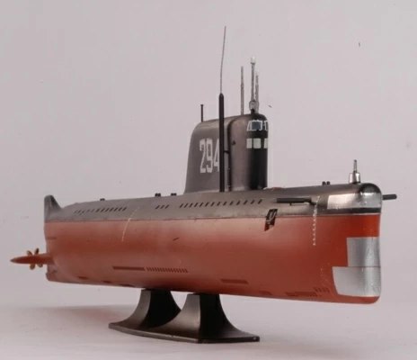 Сборная модель Звезда Подводная лодка К-19 / 9025