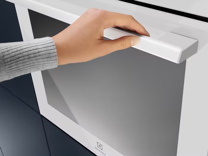 Электрический духовой шкаф Electrolux EOF5F50BV — фото 4