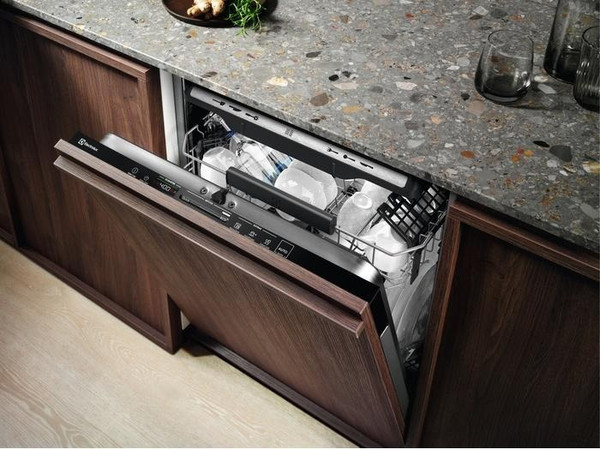 Купить Посудомоечная машина Electrolux EEZ69410W в Солигорске