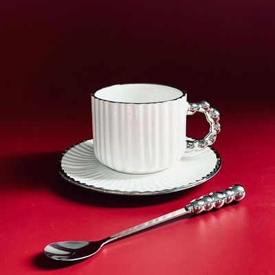 

Чашка с блюдцем, 118-169