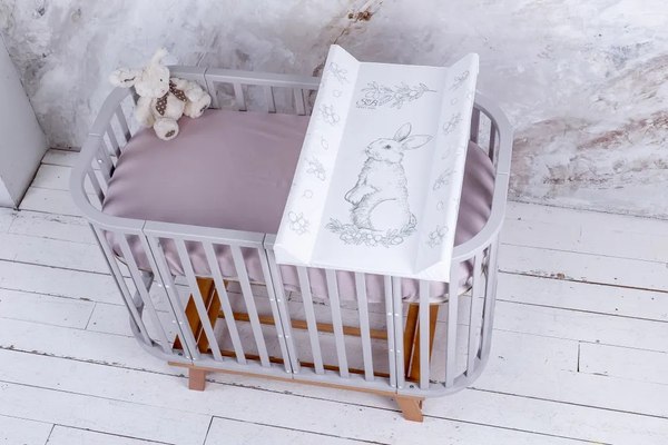 Доска пеленальная Sweet Baby Foresta Magica New Grigio Oliva на кроватку 79x45 (заяц серый/оливковый)