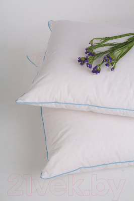 Подушка для сна D'em Чарадзейныя воблачкi 68x68 (белый/голубой)