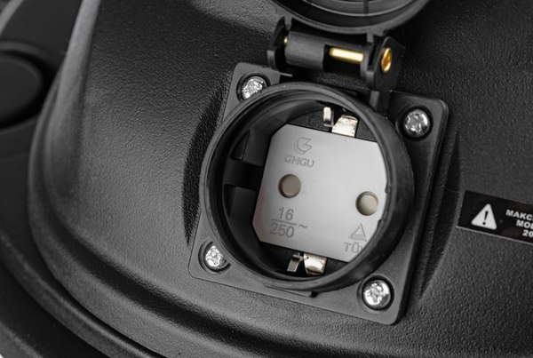 Профессиональный пылесос Garvill VC1200-20PS