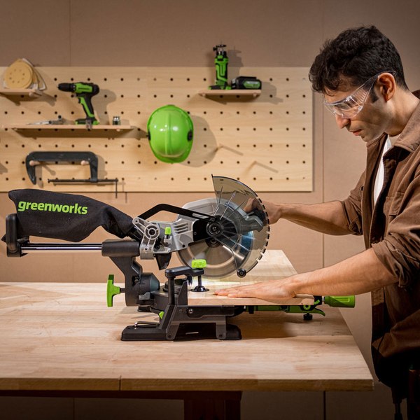 Торцовочная пила Greenworks GD24MS216 (1501707UH)