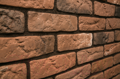 Декоративный камень бетонный Petra Версальский кирпич 11П2 (бордовый/темно-серый)