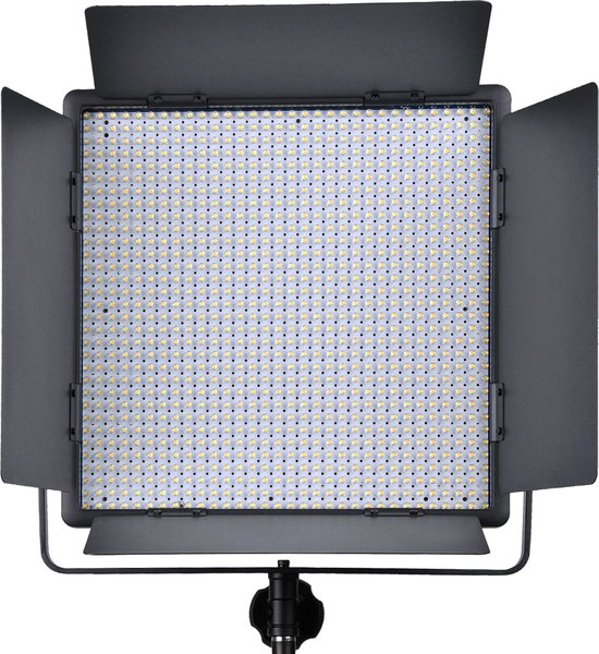 Осветитель студийный Godox LED1000С / 26294
