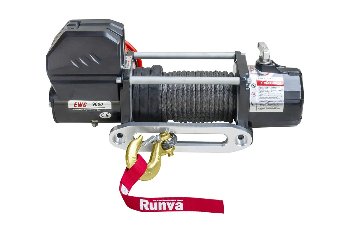 Лебедка автомобильная Runva 12V Magnum 9000 lbs 4200кг / EWG9000S (синтетический трос)