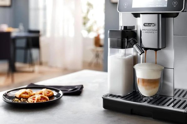 Купить Кофемашина DeLonghi MC INT1 DL ECAM630.55.SM в Гродно