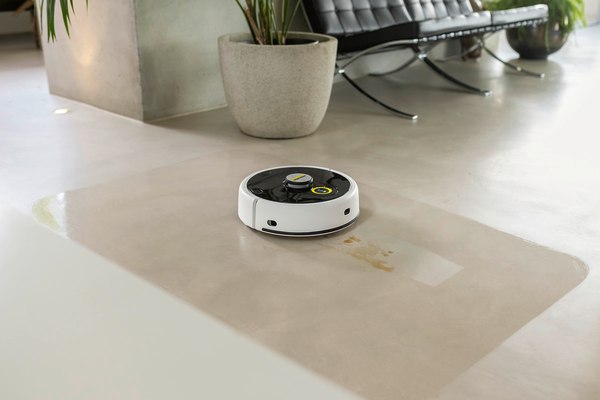 Робот-пылесос Karcher RCF 3 (1.269-660.0)