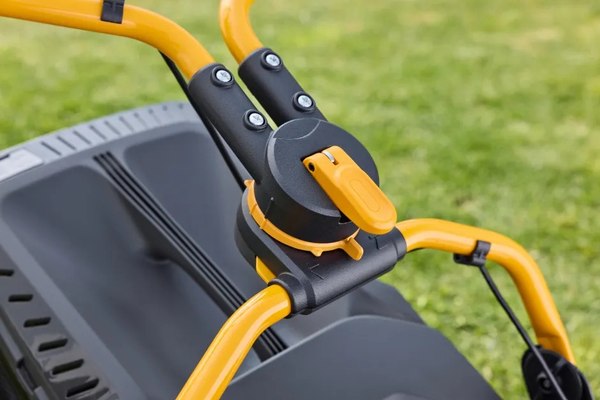 Газонокосилка бензиновая STIGA 2L0536048/ST1