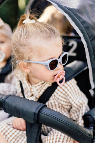 Очки солнцезащитные Beaba Sunglasses 9-24 mois Square Lucky Galet / 930395