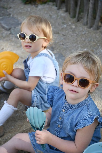 Очки солнцезащитные Beaba Sunglasses 2-4 ans Square Bright Caramel / 930396