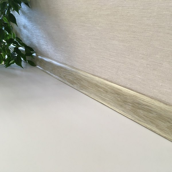 Плинтус LinePlast ПВХ 58мм L066 (2.2м, мовингу)