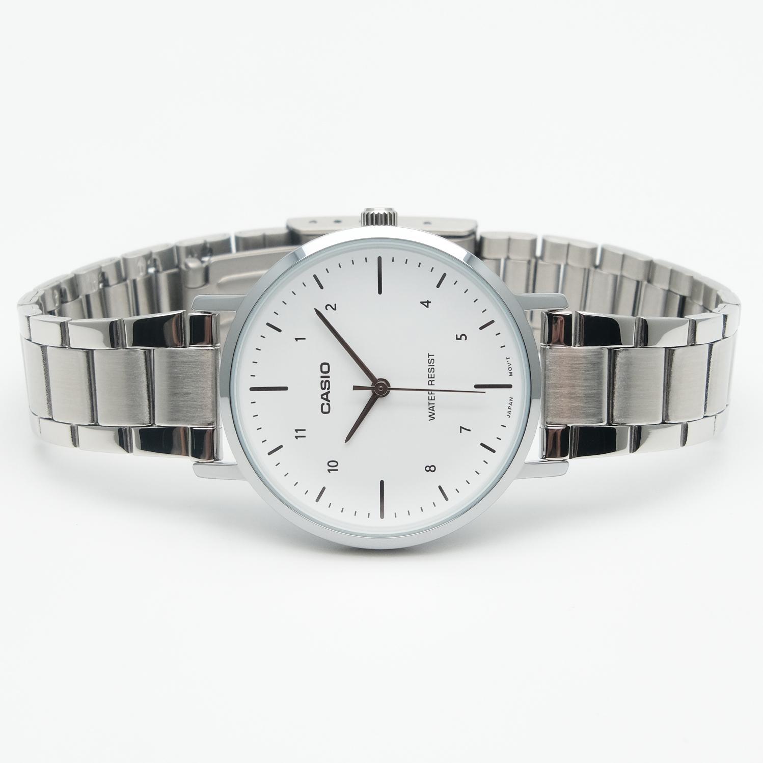 Часы наручные женские Casio LTP-VT03D-7B — фото 3