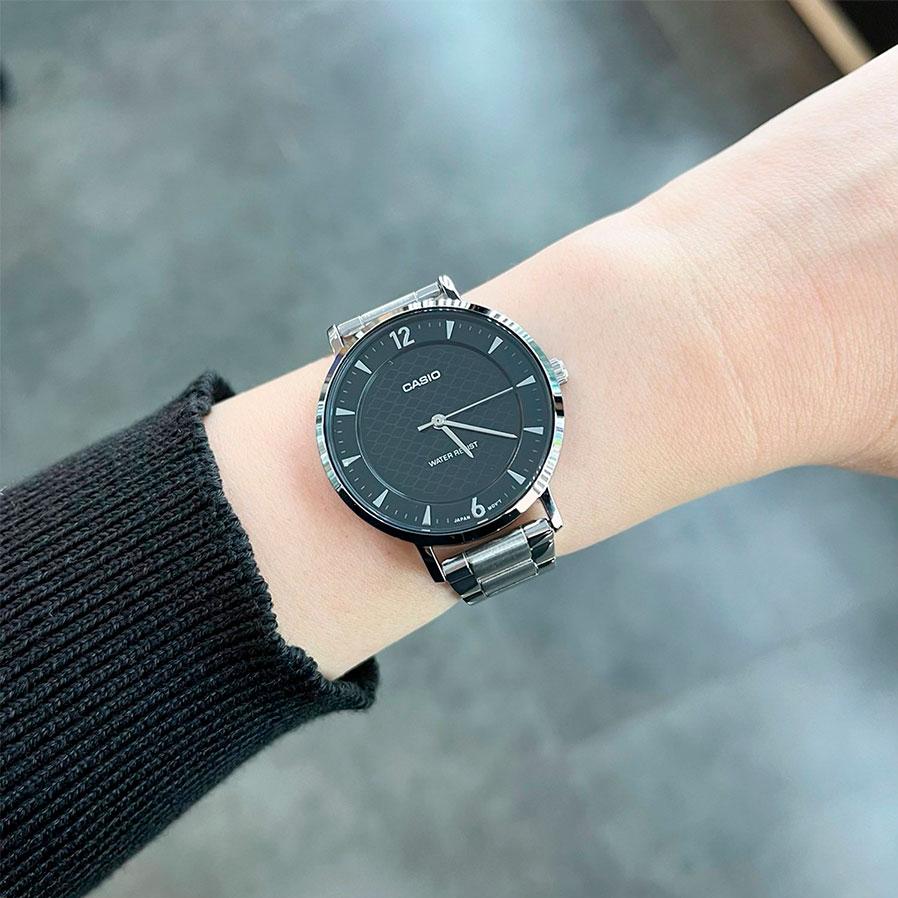 Часы наручные женские Casio LTP-VT04D-1A — фото 3