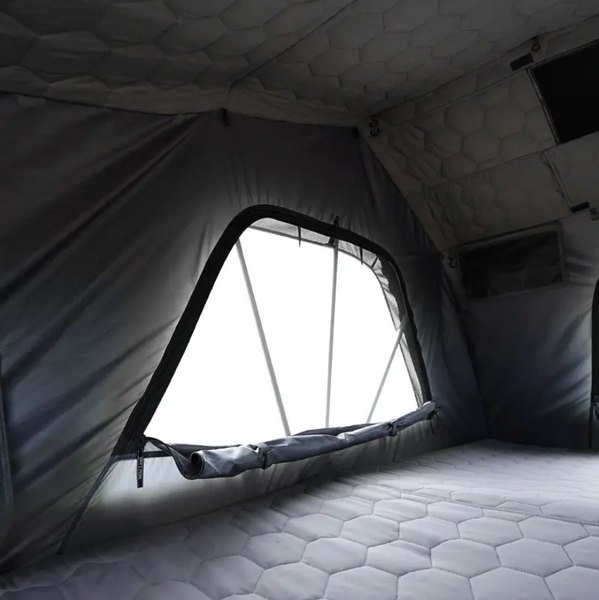 Палатка на крышу автомобиля Wild Land Voyager 140 Pro / 900008-0001-0001