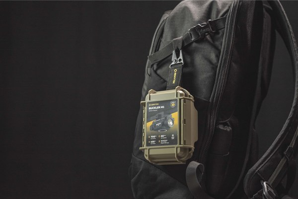 Фонарь Armytek Buckler M1 / F09301C (белый свет)