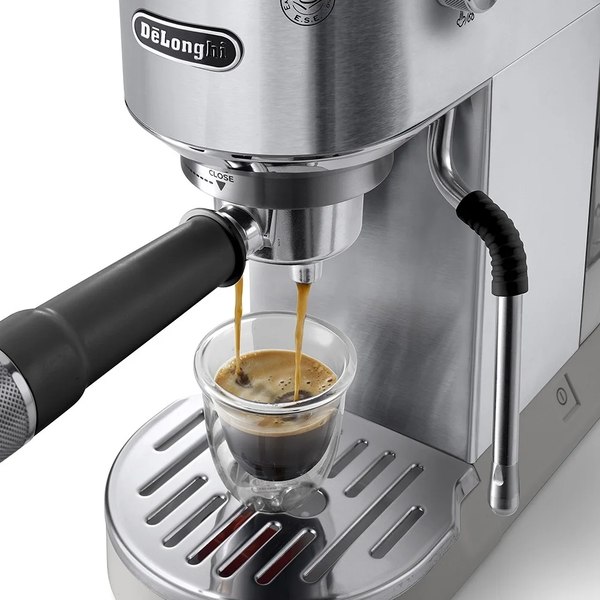 Купить Кофеварка эспрессо DeLonghi EC890.M в Молодечно