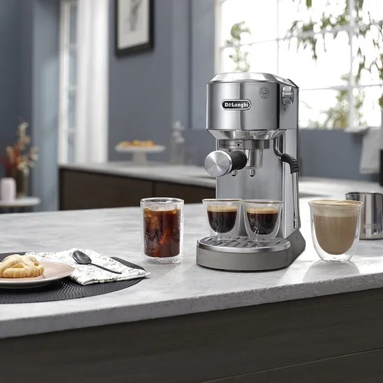 Купить Кофеварка эспрессо DeLonghi EC890.M в Молодечно