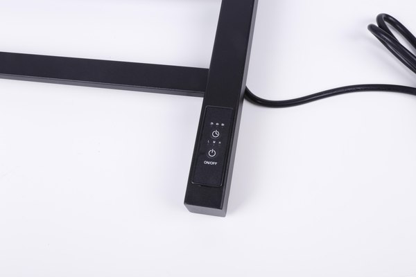 Купить Полотенцесушитель электрический Saniteco LD0100 в Барановичах