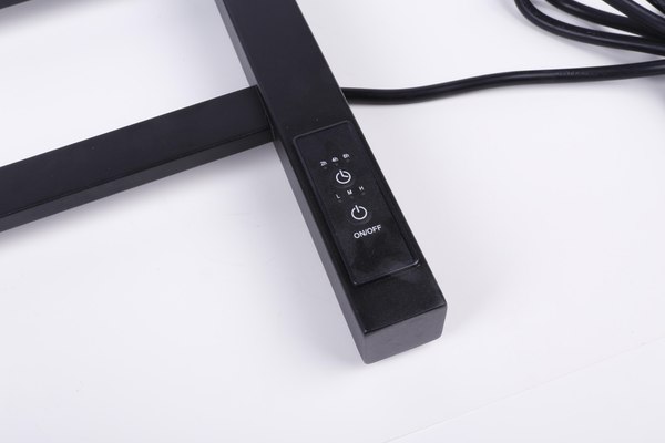 Купить Полотенцесушитель электрический Saniteco LD0103 в Барановичах