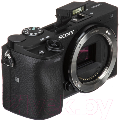 Беззеркальный фотоаппарат Sony a6400 + объектив SEL18135 / ILCE-6400MB