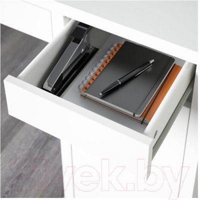 Письменный стол Ikea Микке 192.450.12
