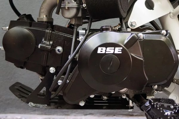 Мотоцикл BSE Evo 110e Twister A 14/12 / B0EVCA045CWH3