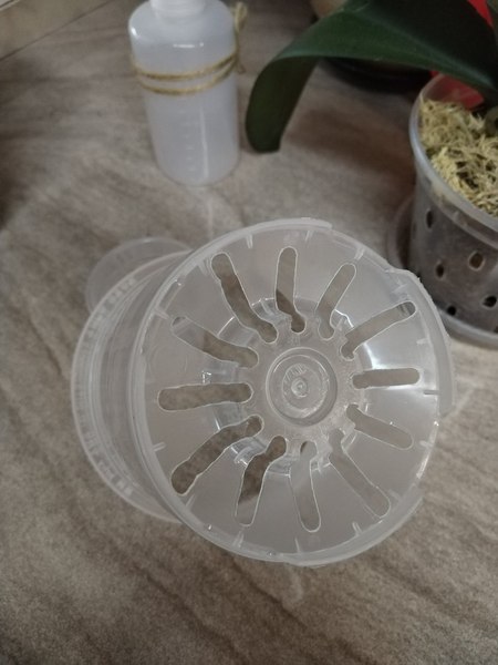Вазон BOTANICA Clear дренажный 19x18см (прозрачный)