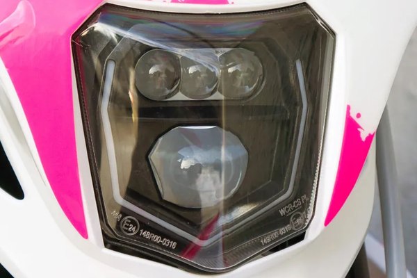 Мотоцикл BSE Z2 19/16 Roqvi Pink / B0Z2KA015GPH3