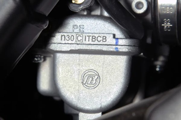 Мотоцикл BSE Z4 Red 66 / B0Z4KA015HRH1
