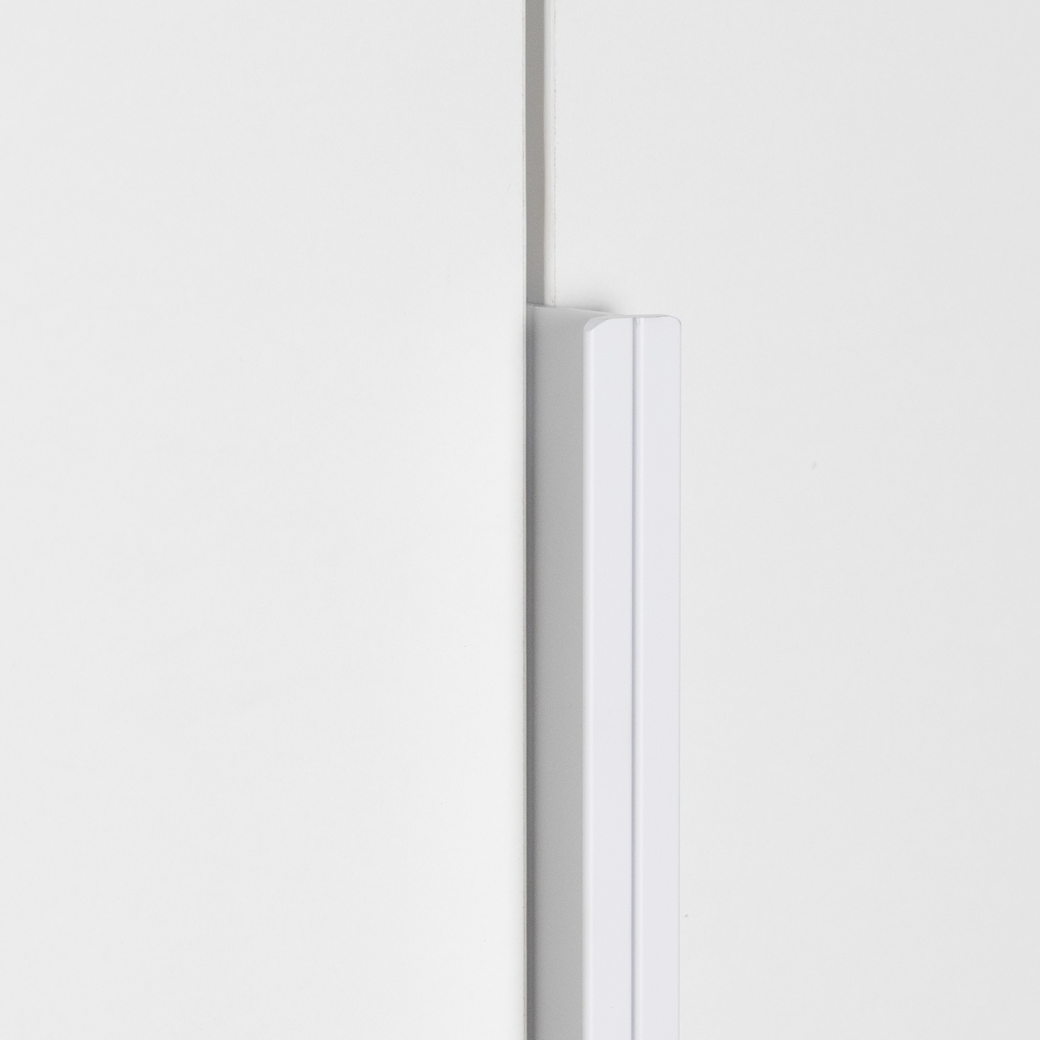 Ручка для мебели AKS накладная Inside 768/797 (белый матовый) — фото 3