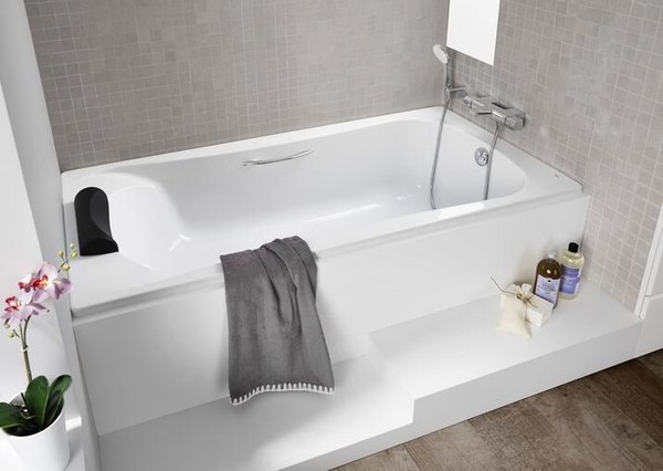 Купить Ванна акриловая Roca BeCool 170x80 + ZRU9302853 / ZRU9302852.KAR в Витебске